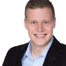 Daniel Piazza (@pizzen)