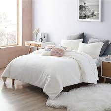 The easiest way to wash a duvet insert or comforter is to throw it in the washing machine, if you have one. Ugg Charlise Faux Fur 3 Piece Comforter Set Bed Bath Beyond