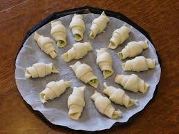 Croissants Apero Aux Escargots Thermomix Blog Cuisine Thermomix Avec Recettes Pour Le Tm5 Tm31 Croissants Apero Recette Recettes De Cuisine