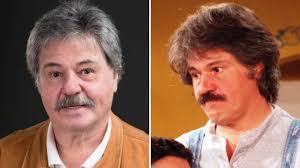 Arturo Tenorio's Instagram, Twitter & Facebook