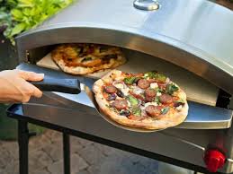 Brick Oven Pizza Anytime Anywhere With The Camp Chef Italia Artisan Pizza Oven Getdatgadget Pizza Oven Outdoor Artisan Pizza Brick Oven Pizza