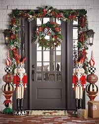 Maybe you would like to learn more about one of these? 41 Christmas Door Decoration Ideas Pretty Holiday Front Doors