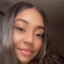 Kent Huggins's Instagram, Twitter & Facebook