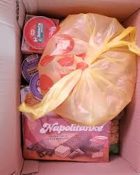 Poruku da je u svijetu haosa važno imati smažne korjene u dobroti dokazao  je i naš sugrađanin Mirsad Čolić. Danas, 29.4.2021. godine, uručili smo  Ramazanske pakete koje je donirao Mirsad Čolić za