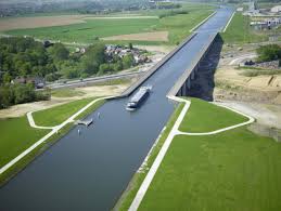 Das hat der generalstaatsanwalt von mons erklärt. Pont Canal Strepy Bracquegnies Willemen