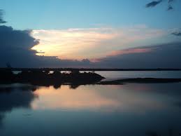 The main rivers of the la plata river basin in bolivian territory are the following: Rio Paraguay San Antonio Pantanal Brazilian States Paraguay