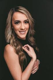 Jennifer Mork's Instagram, Twitter & Facebook