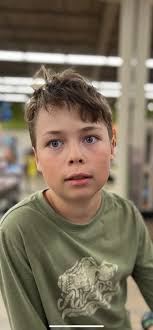 And just like that, one haircut, and he looks like a teen 🥹