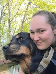 Today is Shelly's birthday! If you know Shelly, you know she is the most  selfless, caring, overall amazing human to walk this earth. She gives  voices to thousands and has contributed greatly