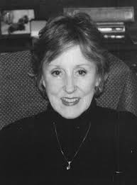 With great sadness, we share that Jean Jones, former teacher, Head of Lower  School, and longtime member of our community, has died. Please keep her  family and friends in your thoughts and