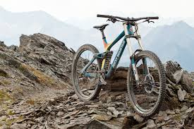 You're looking at the canada / english trek bicycle website. 10 Downhill Mountain Bikes Bikes From America And Ca