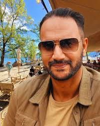 Sean (@seanrishinarain5) • Instagram photos and videos