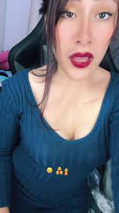 Luz Arone Live: Contenido Interactivo y Diversión