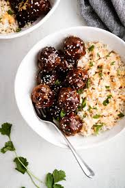 Korean Bbq Meatballs Sweet And Spicy Beef Meatballs Made With A Korean Style Gochujang Sauce Perfect Korean Bbq Meatballs Bbq Meatball Recipe Bbq Meatballs