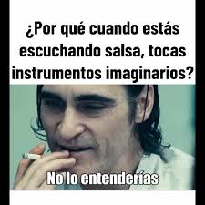 Bailando Salsa: Bugs Bunny vs Sam Bigotes