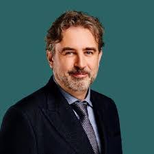 Stuart Frith's Instagram, Twitter & Facebook