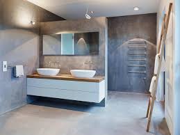Retrouvez l'ensemble du projet sur www.sophiebdeco.com | voir plus d'idées sur le thème bois blanc, salle où trouver l'offre meuble salle de bain gris au meilleur prix ? Salle De Bain Gris Et Bois Idees Et Astuces Pour Une Deco Epuree