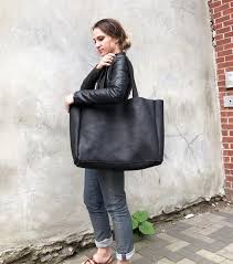 Zipper closure 17.5 x 13 x 5.5 depth genuine leather. Extra Large Black Leather Tote Bag 24x 15 Oversized Work Etsy Black Leather Tote Bag Black Leather Tote Leather Tote Bag