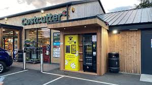 Automatic fresh milk vending machine/ 150l milk dispenser. Feedthenation Vending Machines Help Welsh Dairy Farms Farmers Weekly