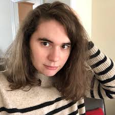 Kiwi stealing ice lolly this afternoon! Is there a safe ice lolly he can  have or just water? Or are I've lollies in small amounts ok for him??