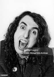 19 Photos & High Res Pictures