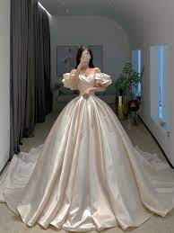 Pin By Ailee On Wedding Sparkle Wedding Dress Ball Gowns Wedding Fairytale Dress