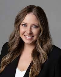 Andrea Noller's Instagram, Twitter & Facebook