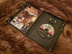 Ike, the main hero of this game, is a member of his father's mercenary. Fire Emblem Path Of Radiance Prices Gamecube Compare Loose Cib New Prices