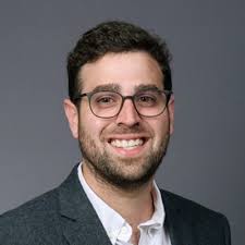 Leading the Northwestern Kellogg