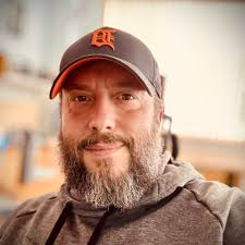 How to stop seat belt from flapping in the wind?