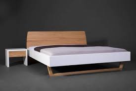 Finde die besten bett angebote in leipzig und umgebung. Massivholzbett Como Von Mensing In Koln Leipzig Ulm Berlin Bonn Dresden Massivholzbett Bett Zimmer