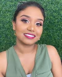 𝐉𝐞𝐧𝐞𝐯𝐚 𝐙𝐨𝐲𝐚 𝐄𝐝𝐰𝐚𝐫𝐝𝐬