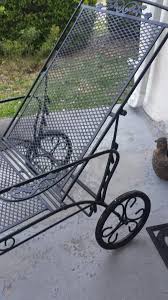 Check spelling or type a new query. Venta Vintage Metal Chaise Lounge With Wheels En Stock
