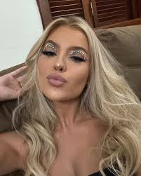 Ana Vicente (@anaclaravicentez) • Instagram photos and videos