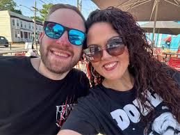 We love hearing Ethan Eckenroad sing Tom Petty's classic "I Won't Back  Down" at The Voice Knockouts.