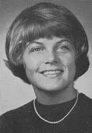 Jeanne Skinner's Instagram, Twitter & Facebook