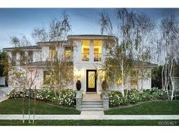 There's a ton of love between between the sisters kardashian, but the ladies can get competitive, too. Kourtney Kardashian Old House