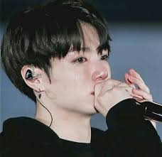 Pin By Ebtisamalsh On Jk Jungkook Foto Jungkook Bts Cry