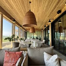 CRIMSON LANE VINEYARDS