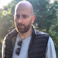 Darcy Dean's Instagram, Twitter & Facebook