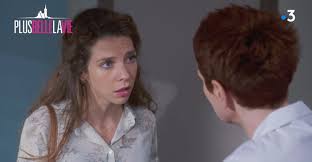 Sa petite manie qui rend jérôme bertin fou. Plus Belle La Vie En Avance Pblv Resumes Des Episode 3607 Et 3608 Des 21 Et 22 Aout 2018 Femin Actu