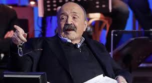 Simona izzo senza freni a vieni da me, la trasmissione televisiva condotta da caterina balivo in dopo un breve accenno alla storia con maurizio costanzo con cui non c'è stato il matrimonio per. Maurizio Costanzo Bufera Per La Risposta Choc A Un Ascoltatore Cambi Frequenza E Se La Infili Dove Dico Io