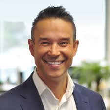 Ollie Sharpe's Instagram, Twitter & Facebook