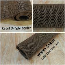 Masuk kamar mandi tidak lagi khawatir terjatuh atau terpleset dengan keset kamar mandi anti slip, dibuat dari material berkualitas yang tidak membuat lantai licin. Jual Keset X Type Coklat Jual Keset Pvc Murah Keset Kamar Mandi Meteran Murah Shopee Indonesia
