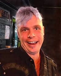 Steven Duncan Enjoyed Playing Bass and Traveling