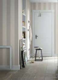 Tapete Lazy Stripe Col 08 Landhaus Tapeten In Den Farben Grau Grundton Steingrau Landhaus Tapete Tapeten Landhausstil Tapeten Wohnzimmer