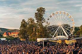 Held under the shadow of the five century old banffy castle and surrounded by the rolling green hills of the romanian countryside, ec still maintains the semblance of a much smaller fest. Electric Castle Wikipedia