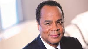 Victor Powell's Instagram, Twitter & Facebook