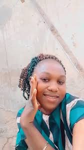 am mishy from tanzani am 25 years old serching for serious relation ship no  nudes plz