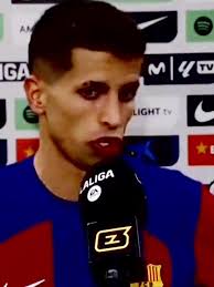 Entrevista Exclusiva com João Cancelo: O Melhor Jogador